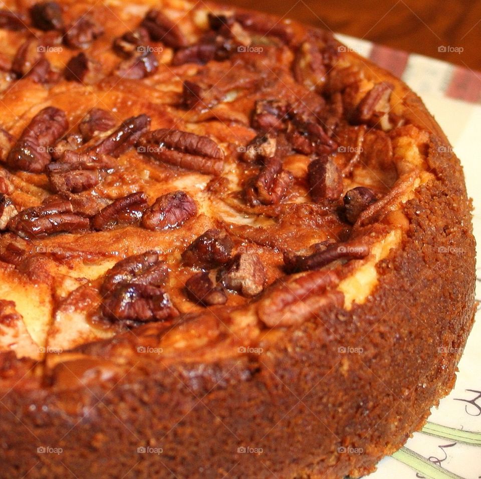 Apple Pecan Cheesecake