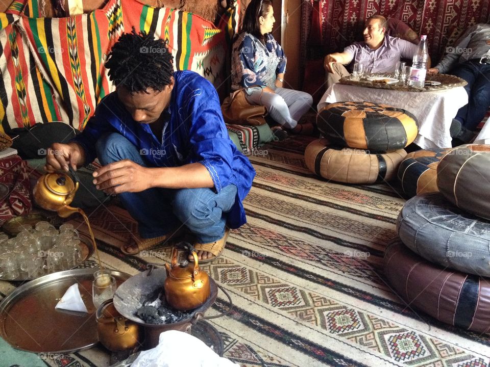 Tea with a Tuareg, Algiers
