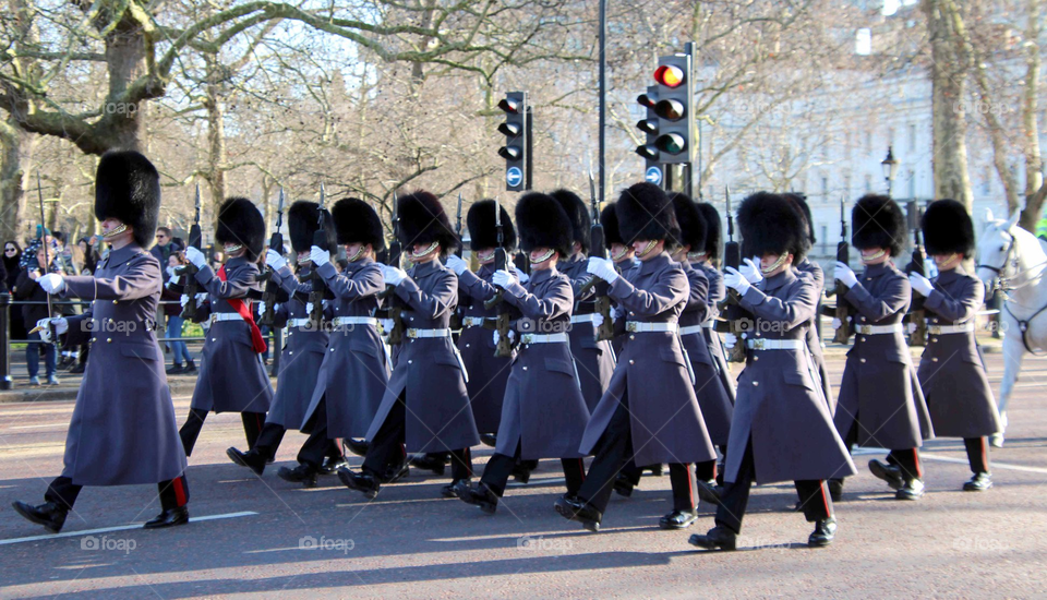 The Guard Quick March to Buckingham Palace