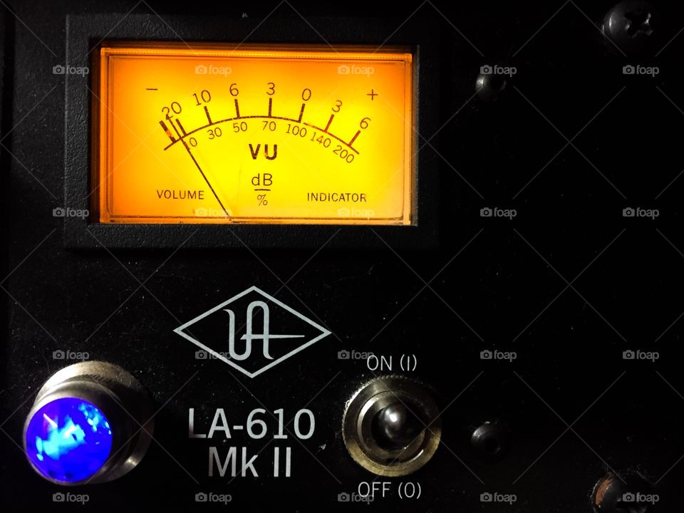 Compressor. Universal Audio, LA-610