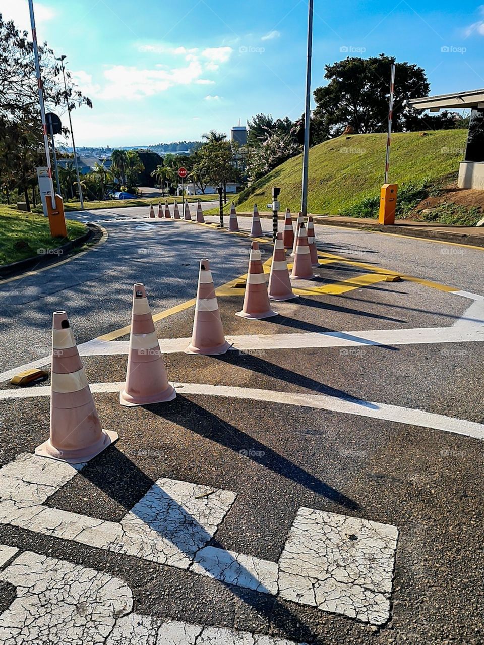 Multiverse: The Cone Shadow Ballet