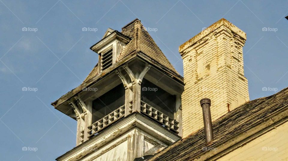 Interesting buildings in the Commons