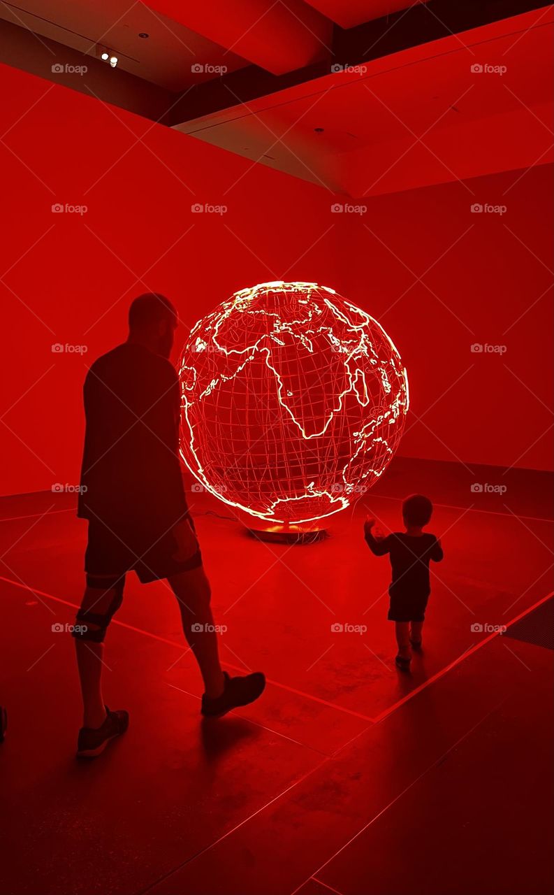 Red light with father and son