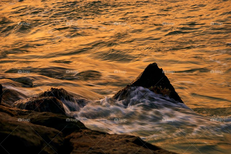 Sea wave - Oil painting effect - low shutter speed - sun shine 