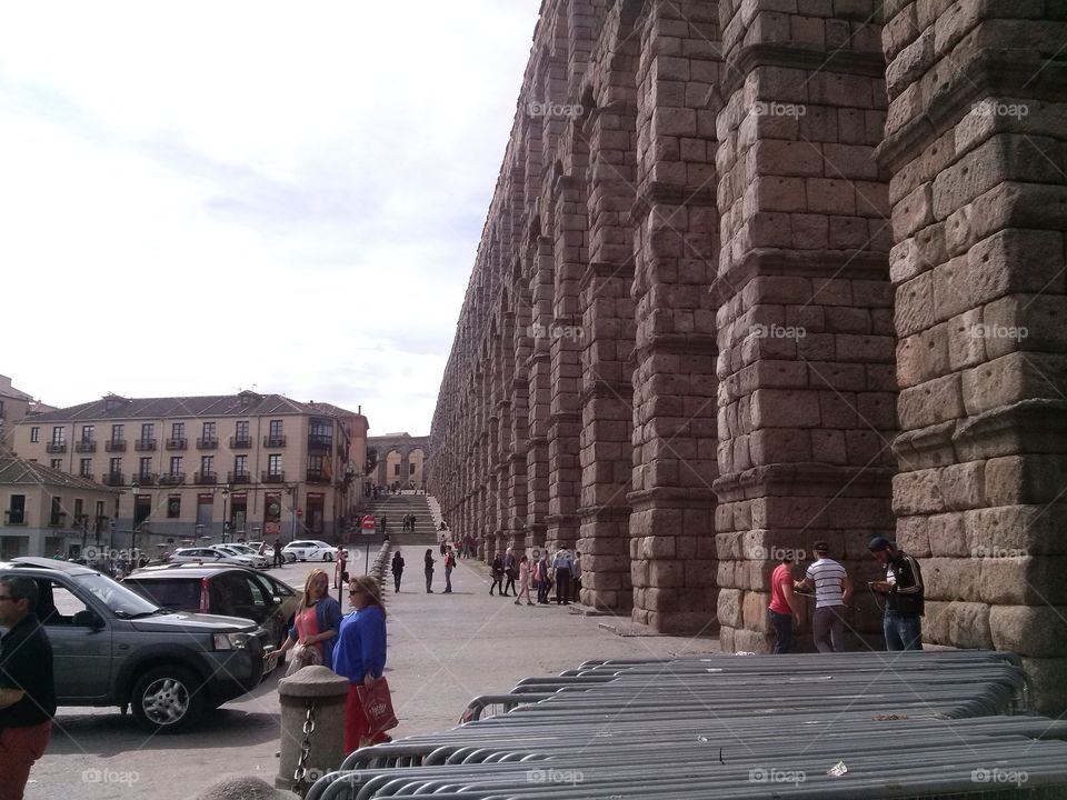 Segovia aqueduct. segovia touristis destination im Spaim