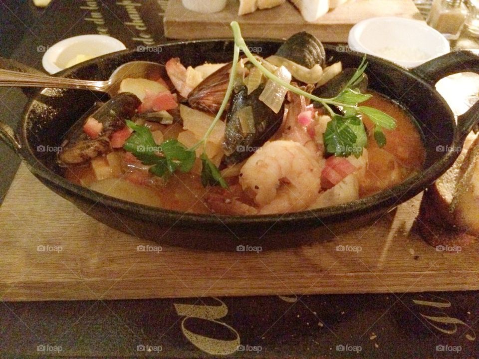 Seafood bouillabaisse 