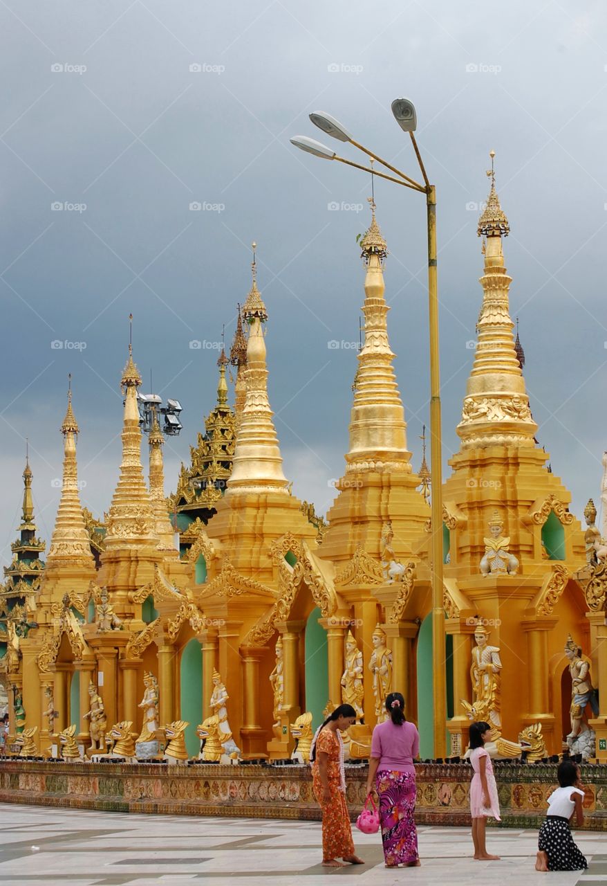 Shwedagon Pagoda, Yangon