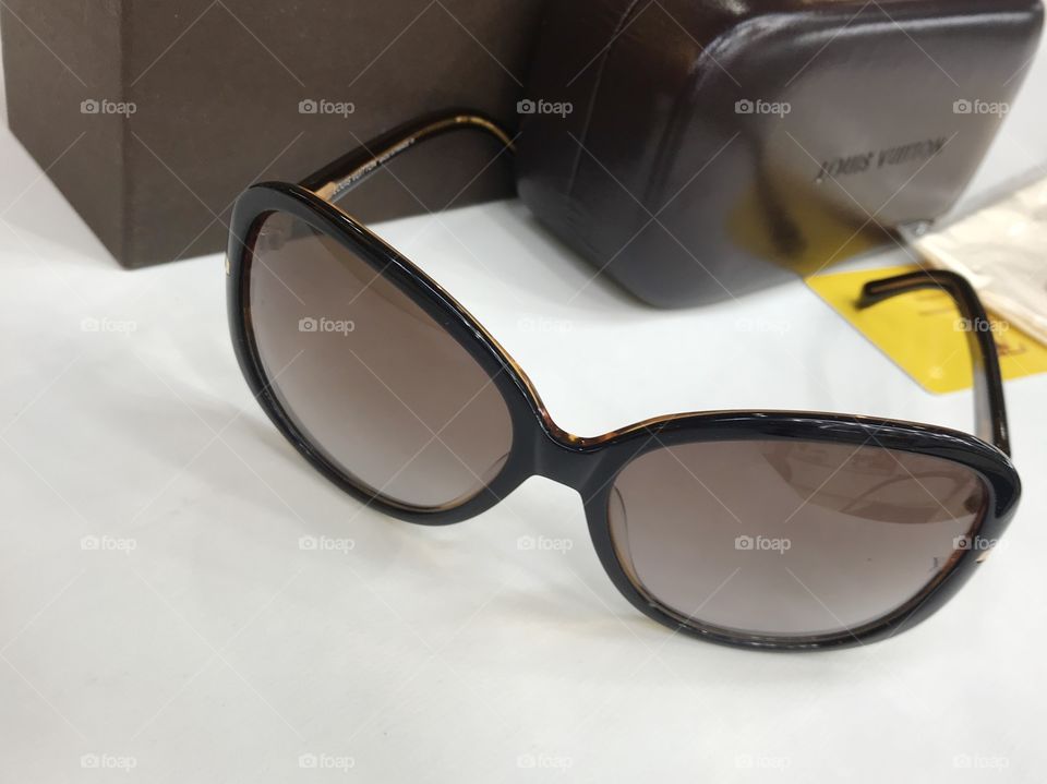 Louis Vuitton brand sunglass white background  eye fashion glass ladies sunglasses UV 