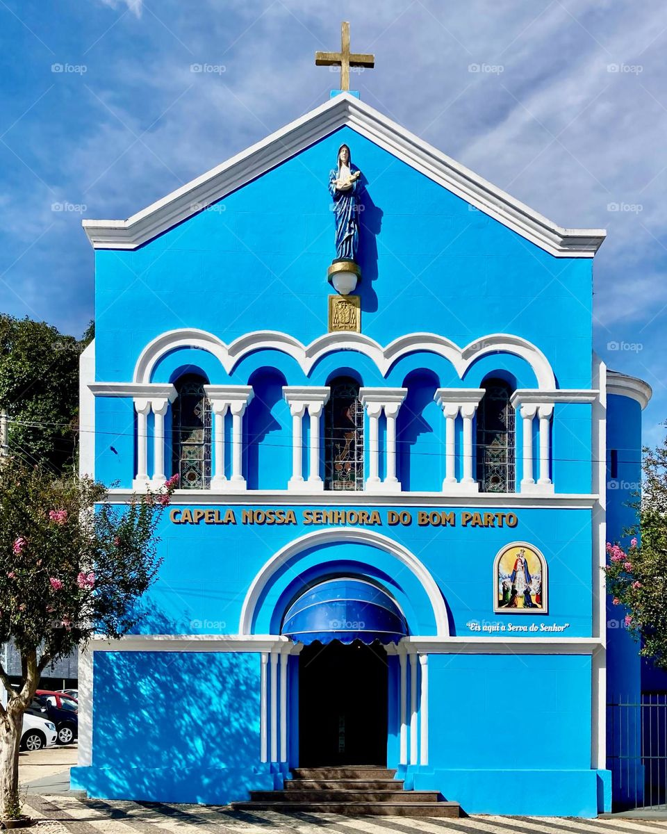 PRAY! 🇧🇷 Onde quer que esteja, se puder, livre-se das preocupações mundanas “desligando-se” por 5 minutos. Pare, evite a dispersão espiritual e reze por um tempo.
No silêncio, é mais fácil ouvir a Deus!