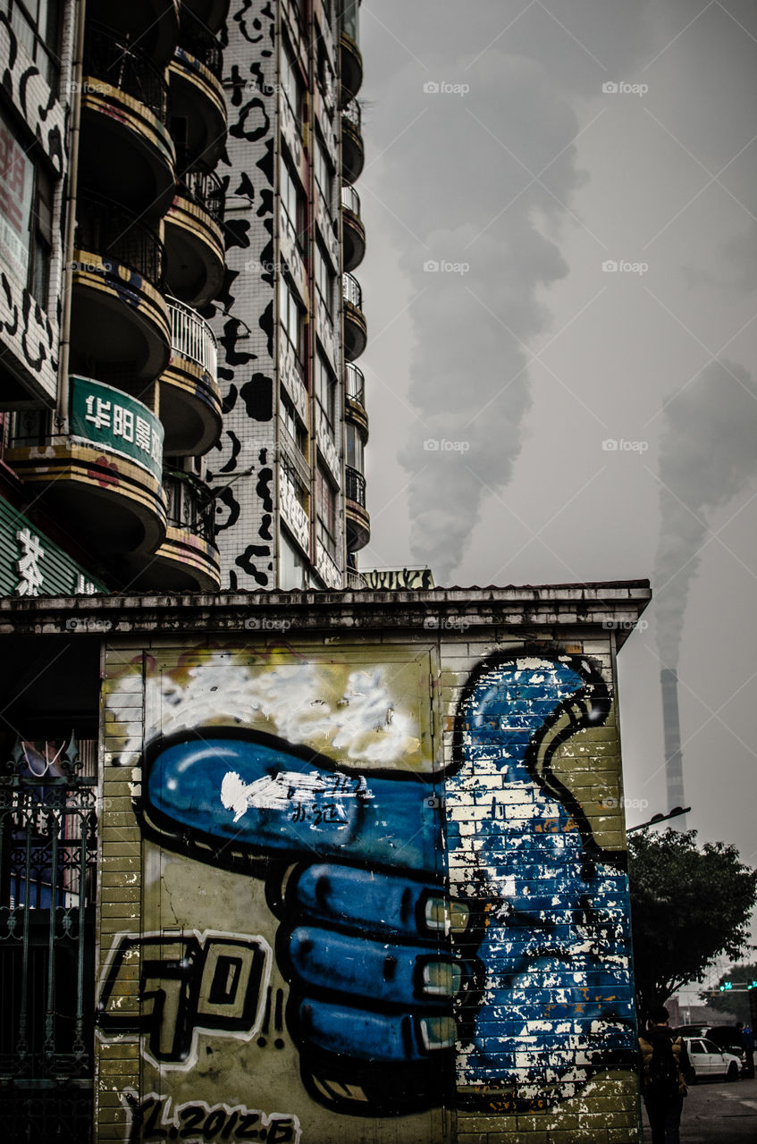 Pollution on grafitti st 