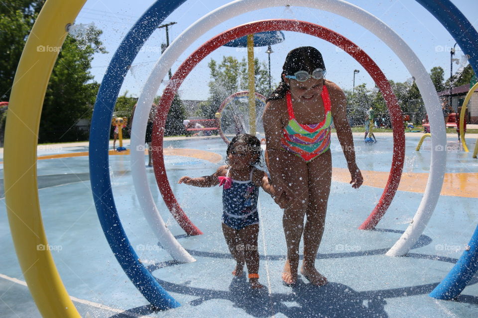 Water tunnel 