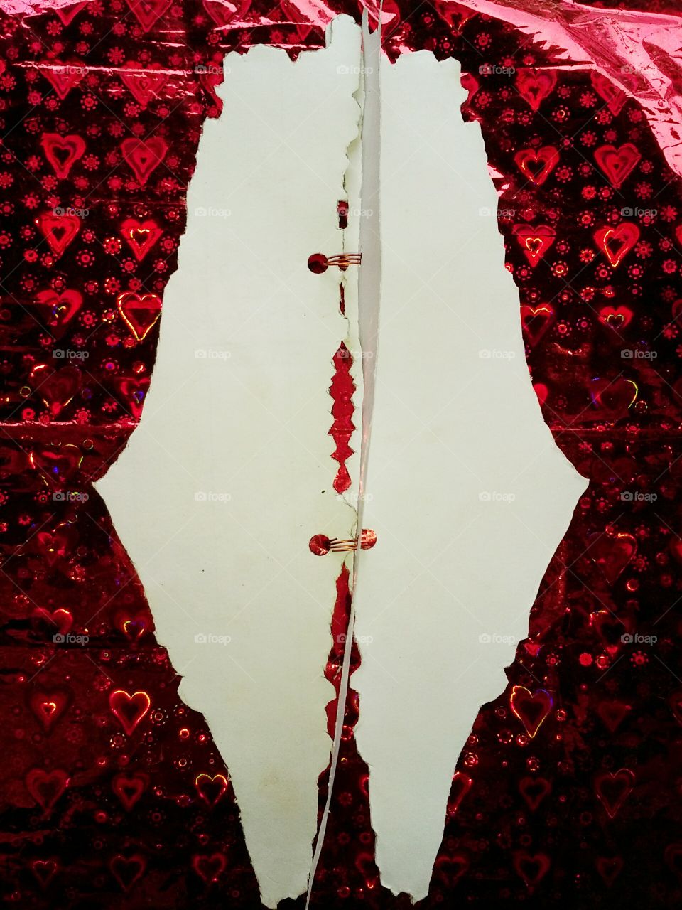 the face book of the country ISREAL.
it's the first book entire the worldwide on it. I was only created it and no one like this in the world till now.
if you want to earn money with it you should download it's first photograph at the first sight and keep it and share it.