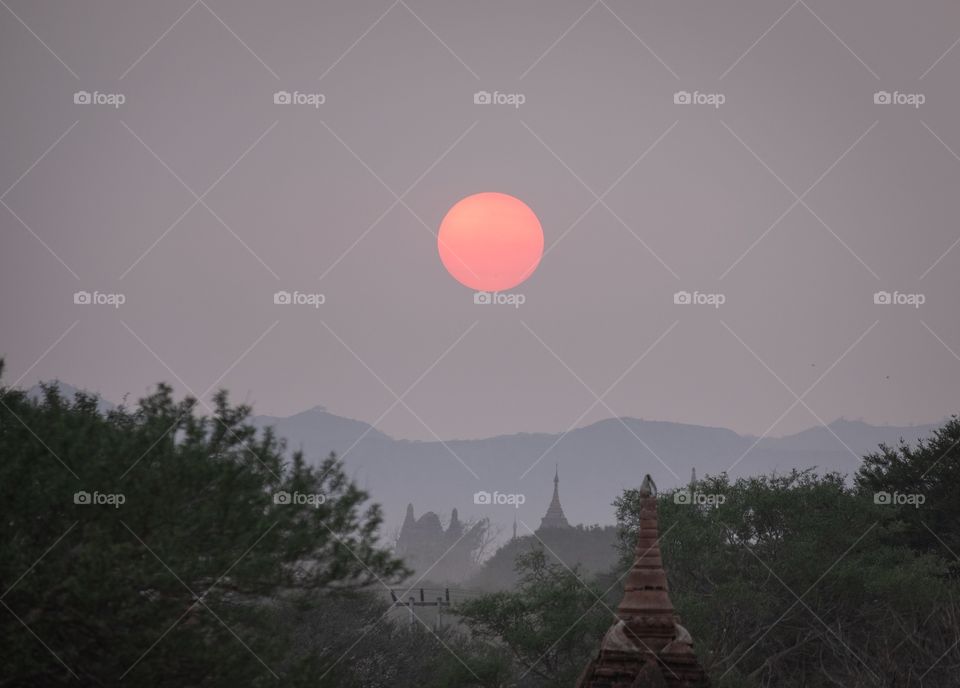 Sun set on Beautiful pagoda in Bagun city