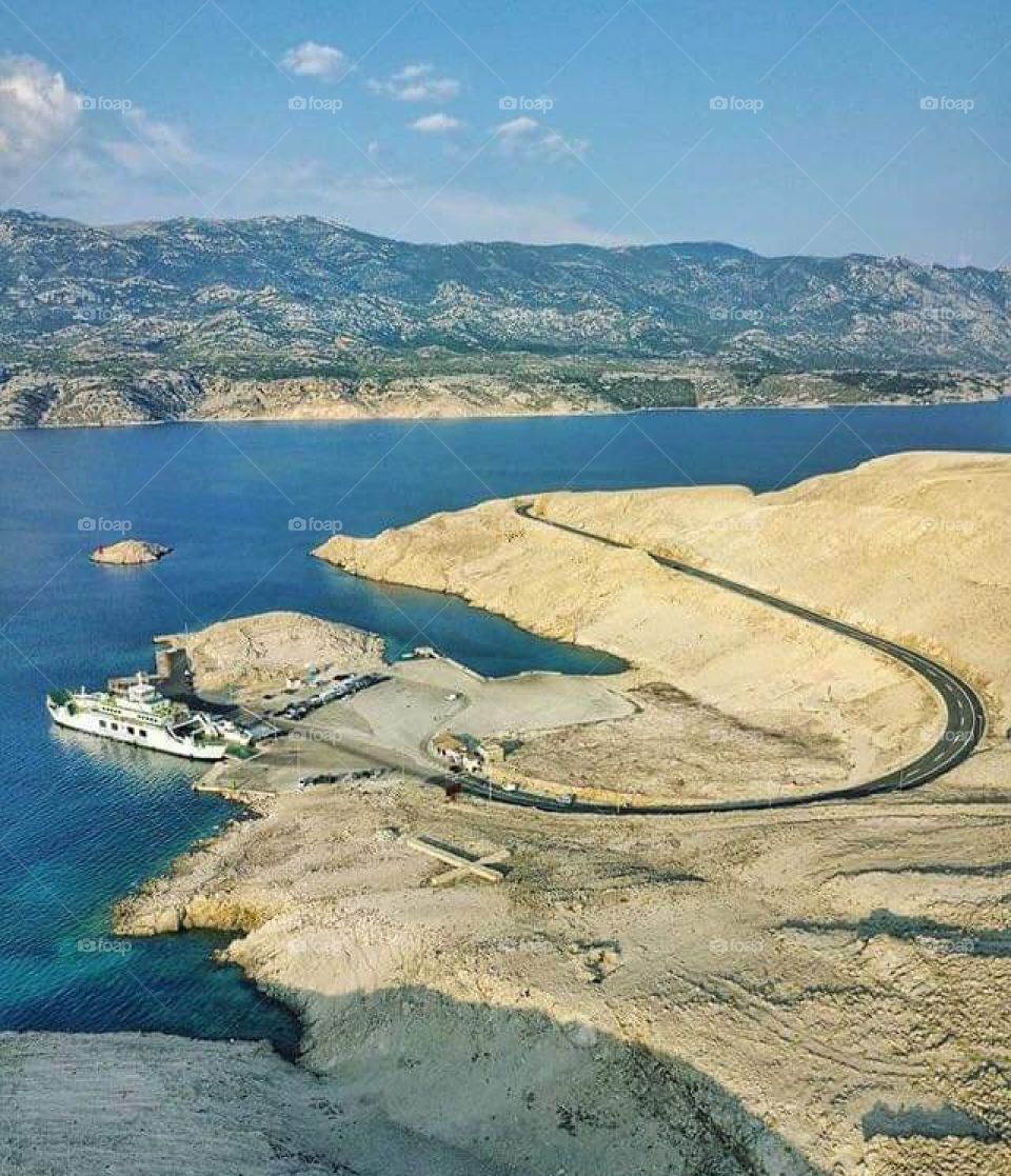 Island Žigljen, Novalja