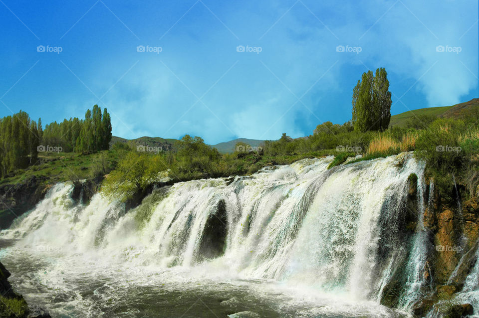 Muradiye Waterfalls