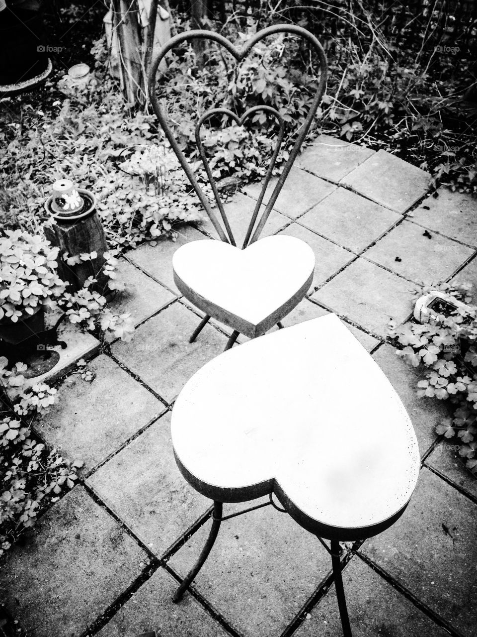 heart garden furniture
