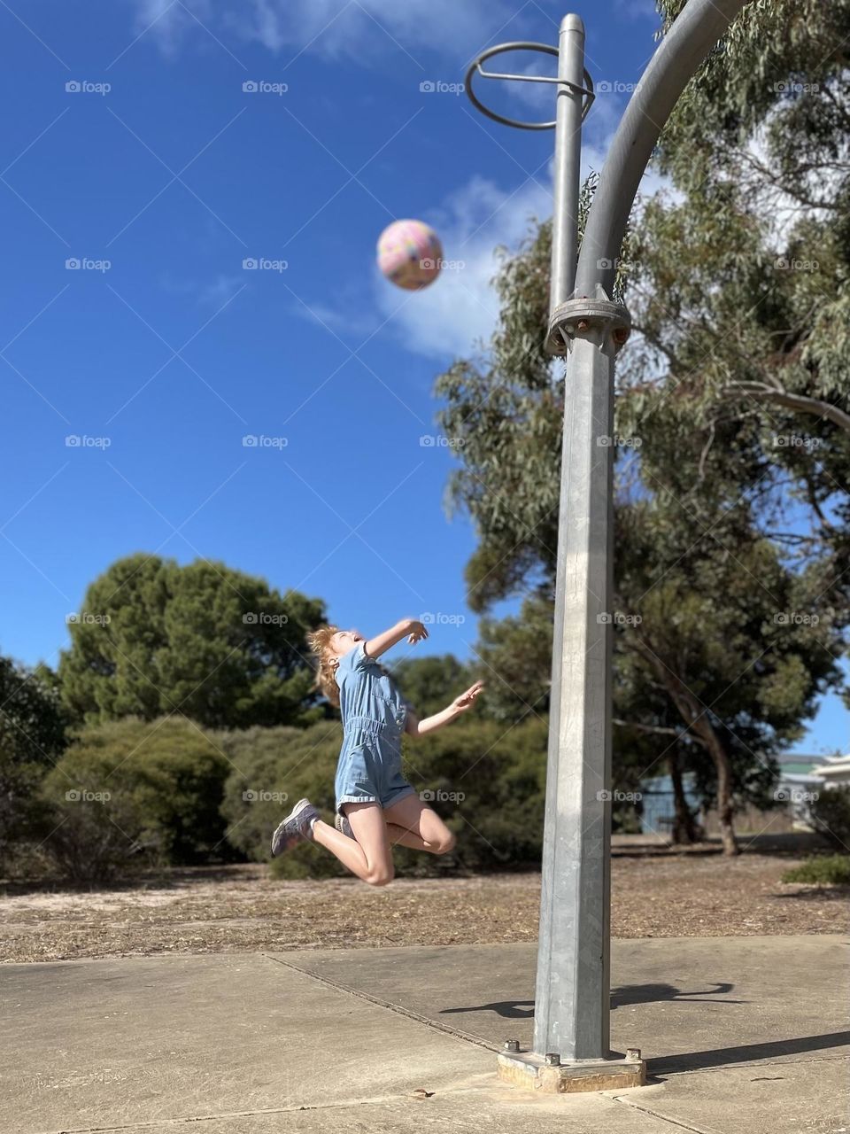 Getting air time while playing basketball 