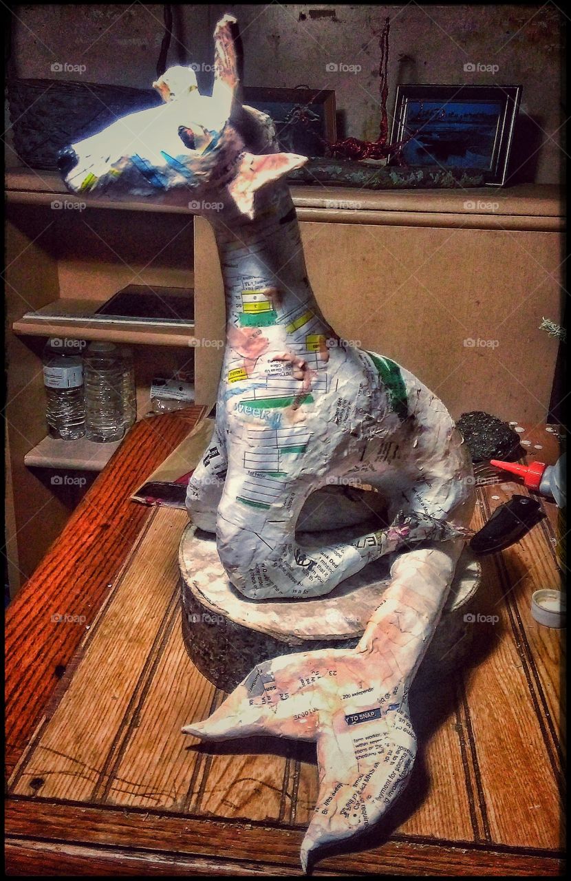 Paper Mache Merdeer In P