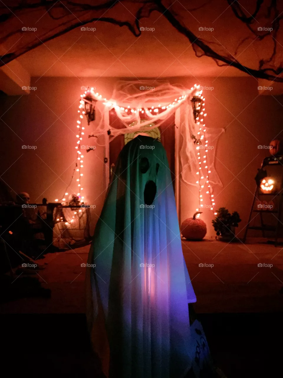 Boo.