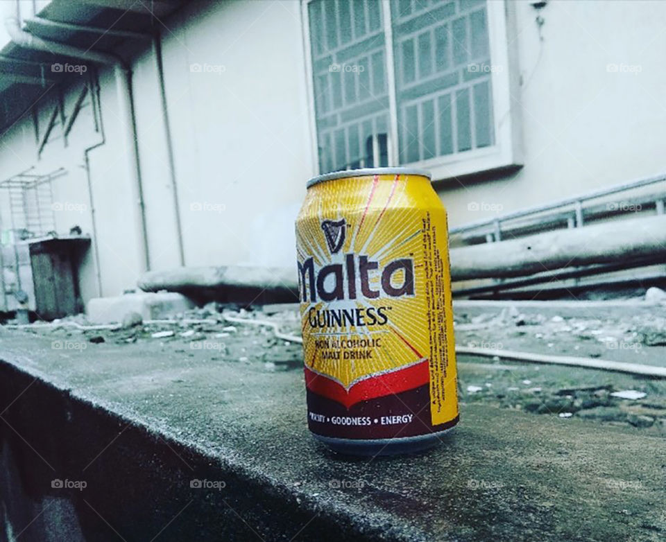 So imagine finish drinking a cold can of MALT and then taking a shot of it lol.  Guess my Gionee A1 did a good job #Malt #Drink #GioneeA1