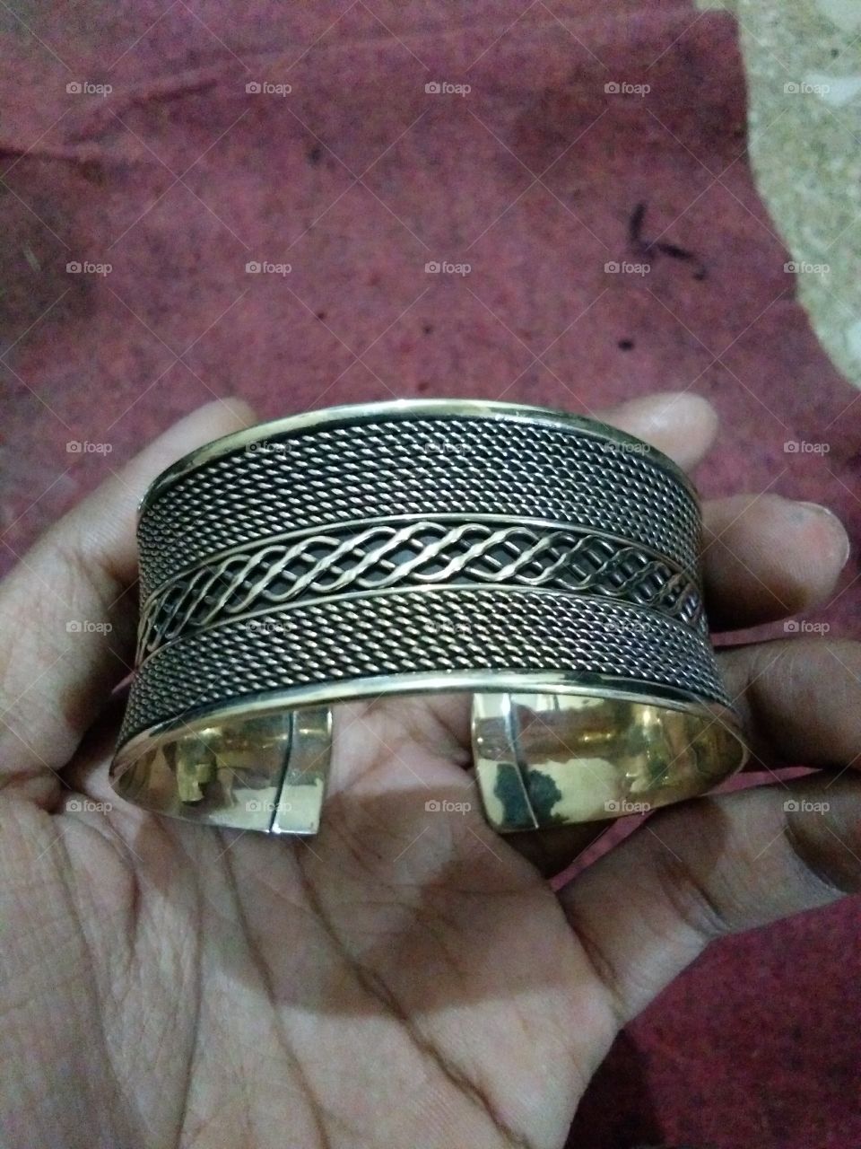 arm bracelet