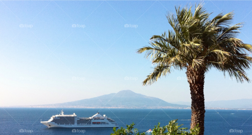 sorrento cruise ship volcano vesuvius by bobmca1