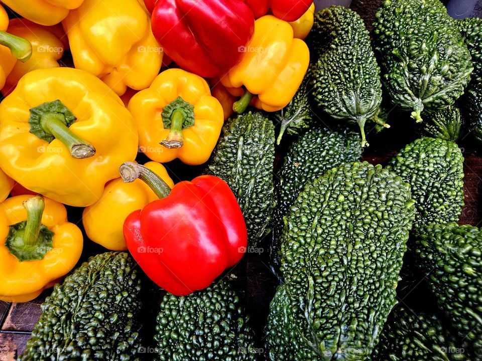 Red and green vegetables, bitter gourd and red pepper