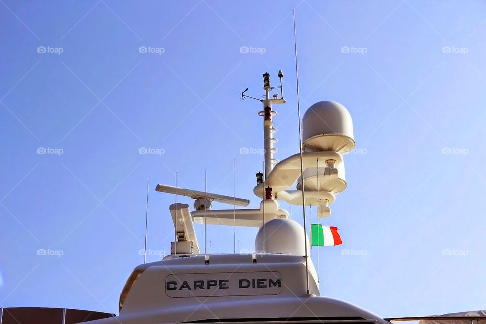 Flag of Italy on the top of the boat