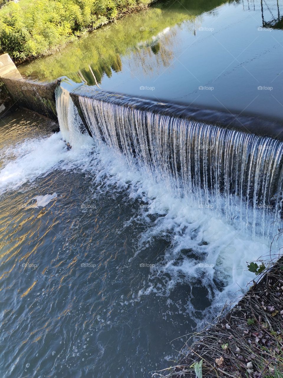 Flowing, flowing one waterfall! 🤗
