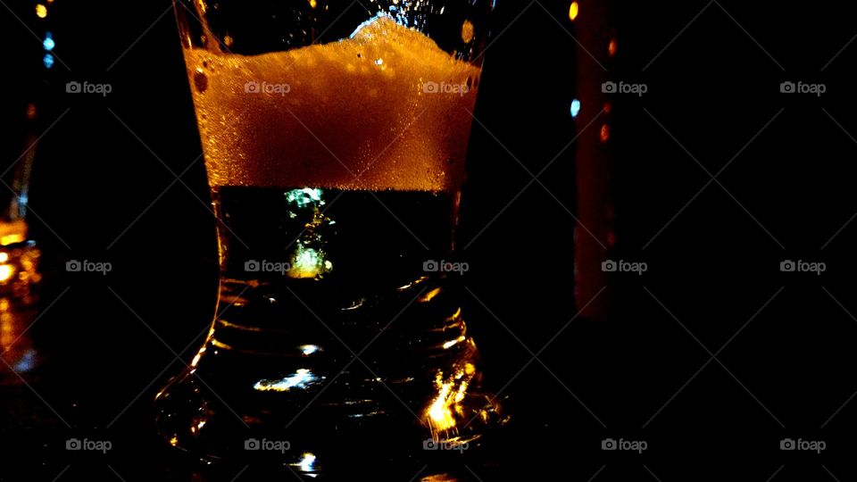 Fundo de taça com resto de bebidas. Background.