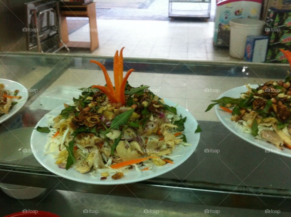 Goi banh trang