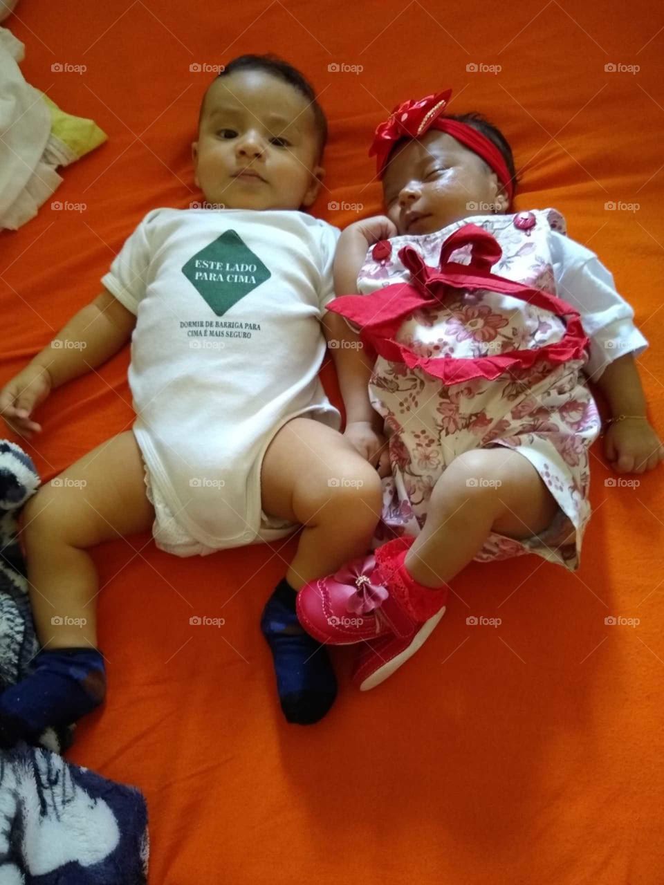 casalzinho lindos  kkkkkkkkkkk