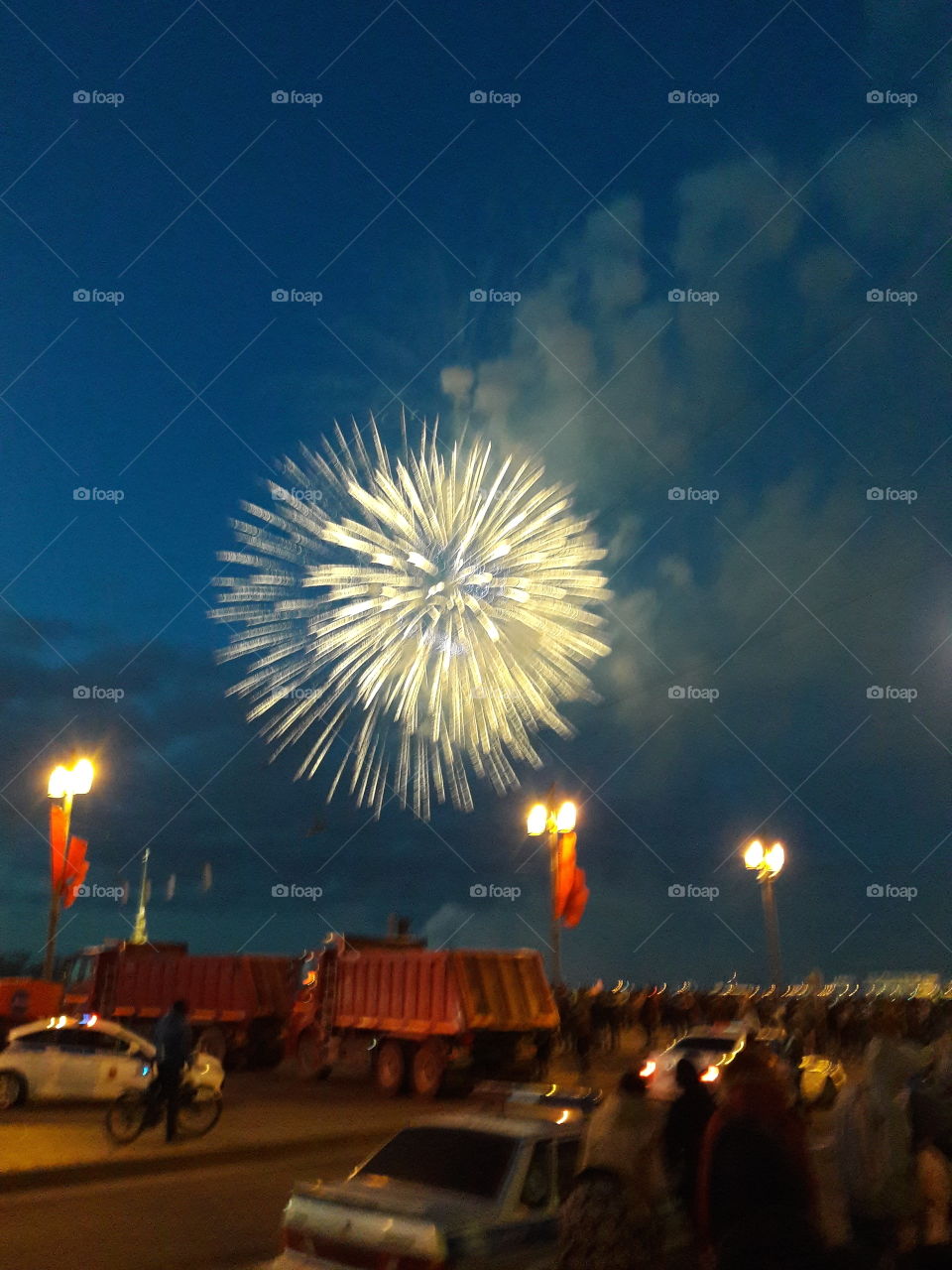 fire show event fest spring evening festival joy happy moment second try