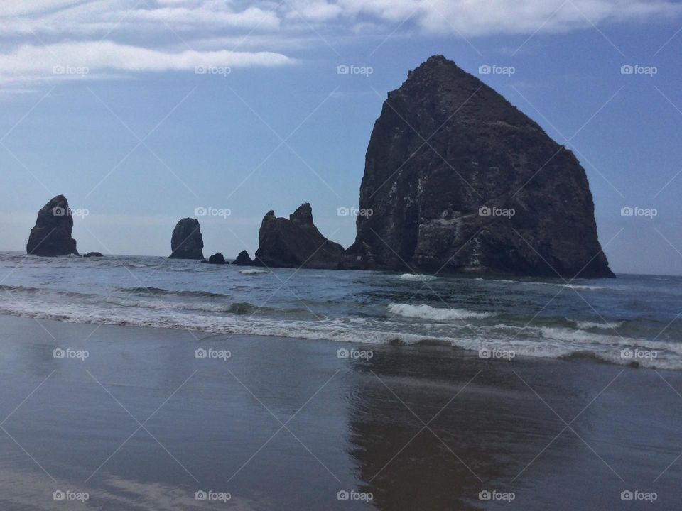 Haystack Rock in Cannon Beach, Oregon, United States