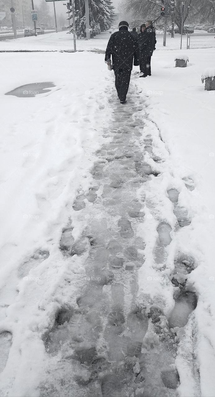 snowy street view march weather