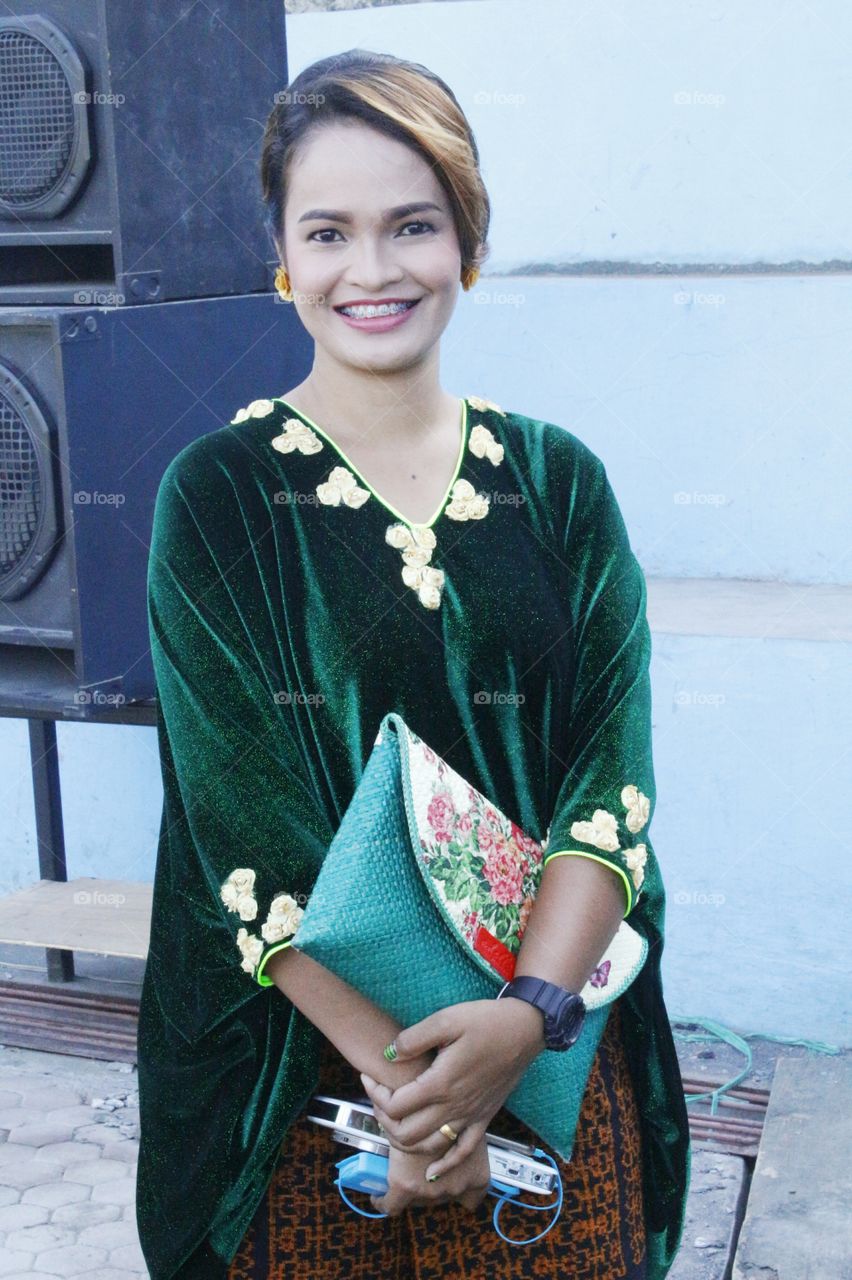 Yudith wearing traditional outfit. She's beautiful.