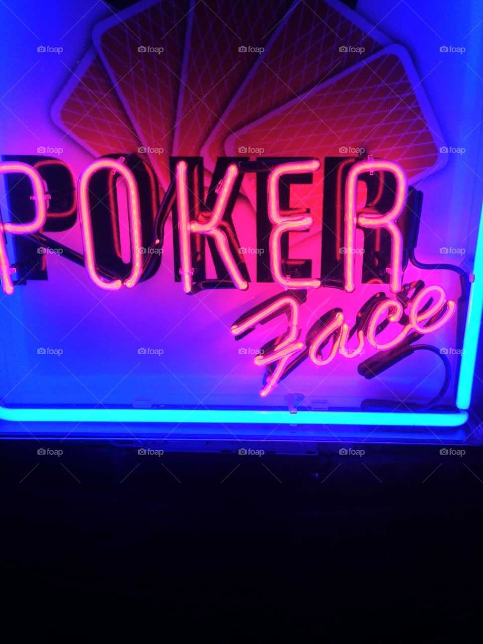 Bluff

Published by:
HappyBrownMonkey 