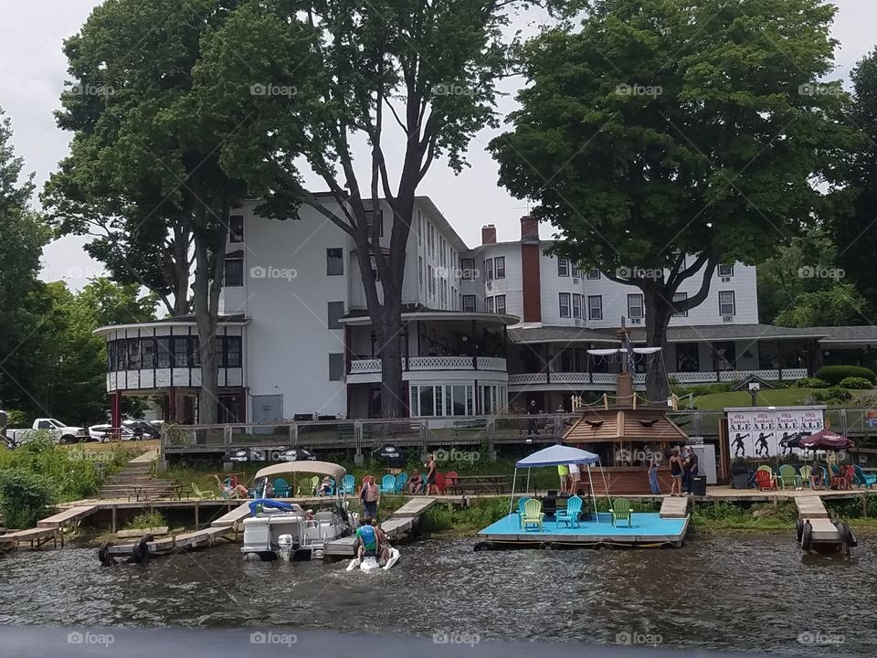 Conneaut Lake hotel
