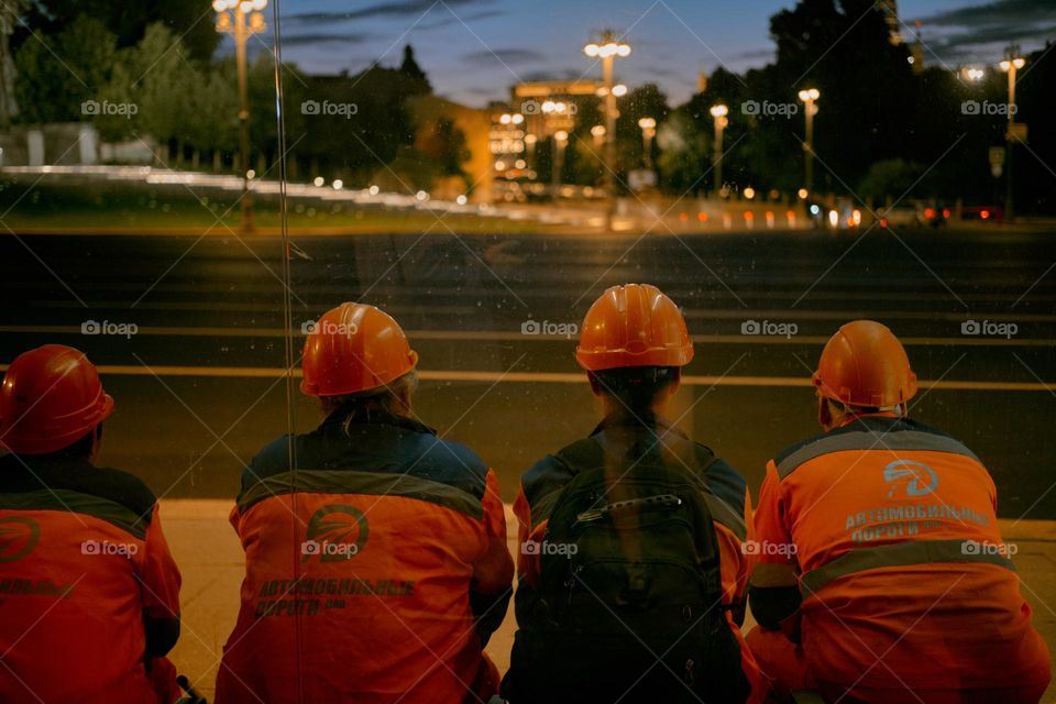 Road workers’ Night Shift 