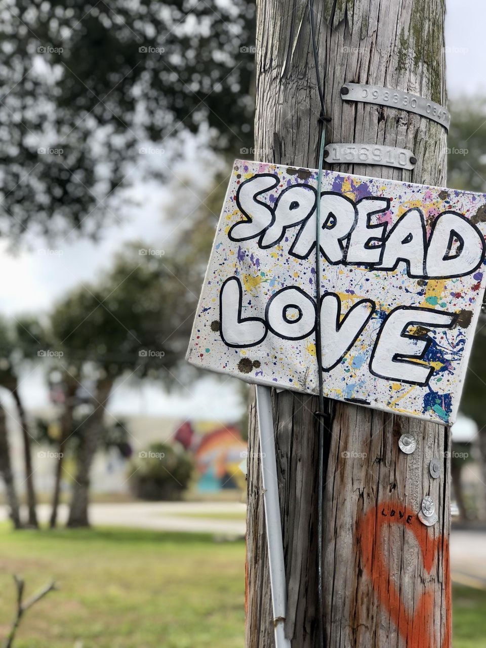 Spread Love Sign