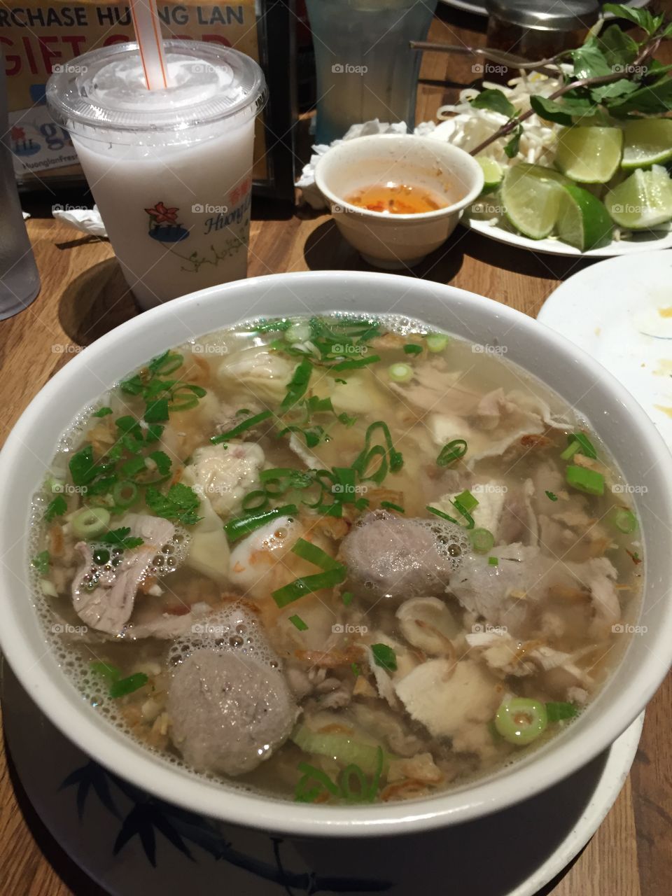 Won Ton Pho