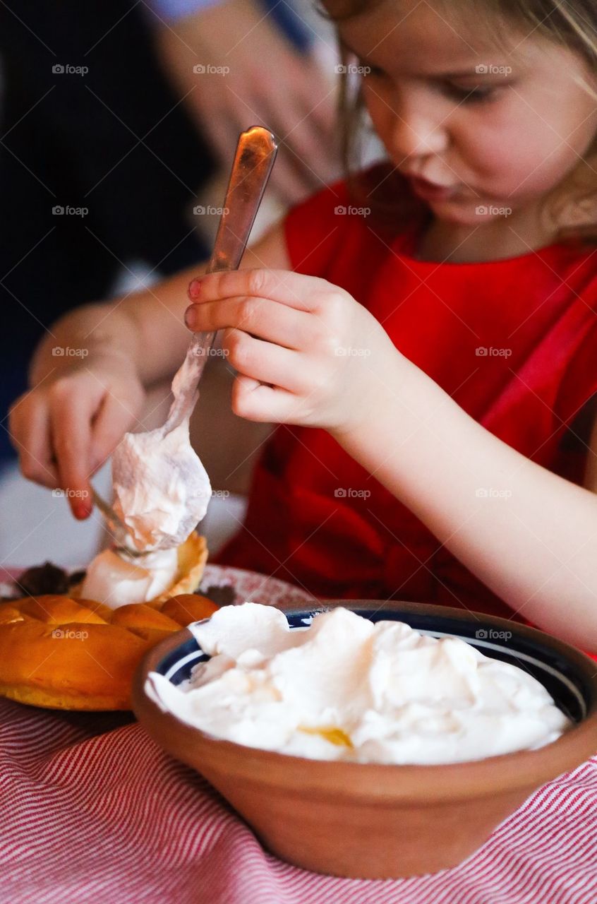 Little girl cooking 