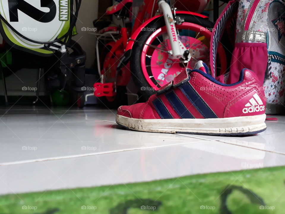 pinkis #shoes #bycycle