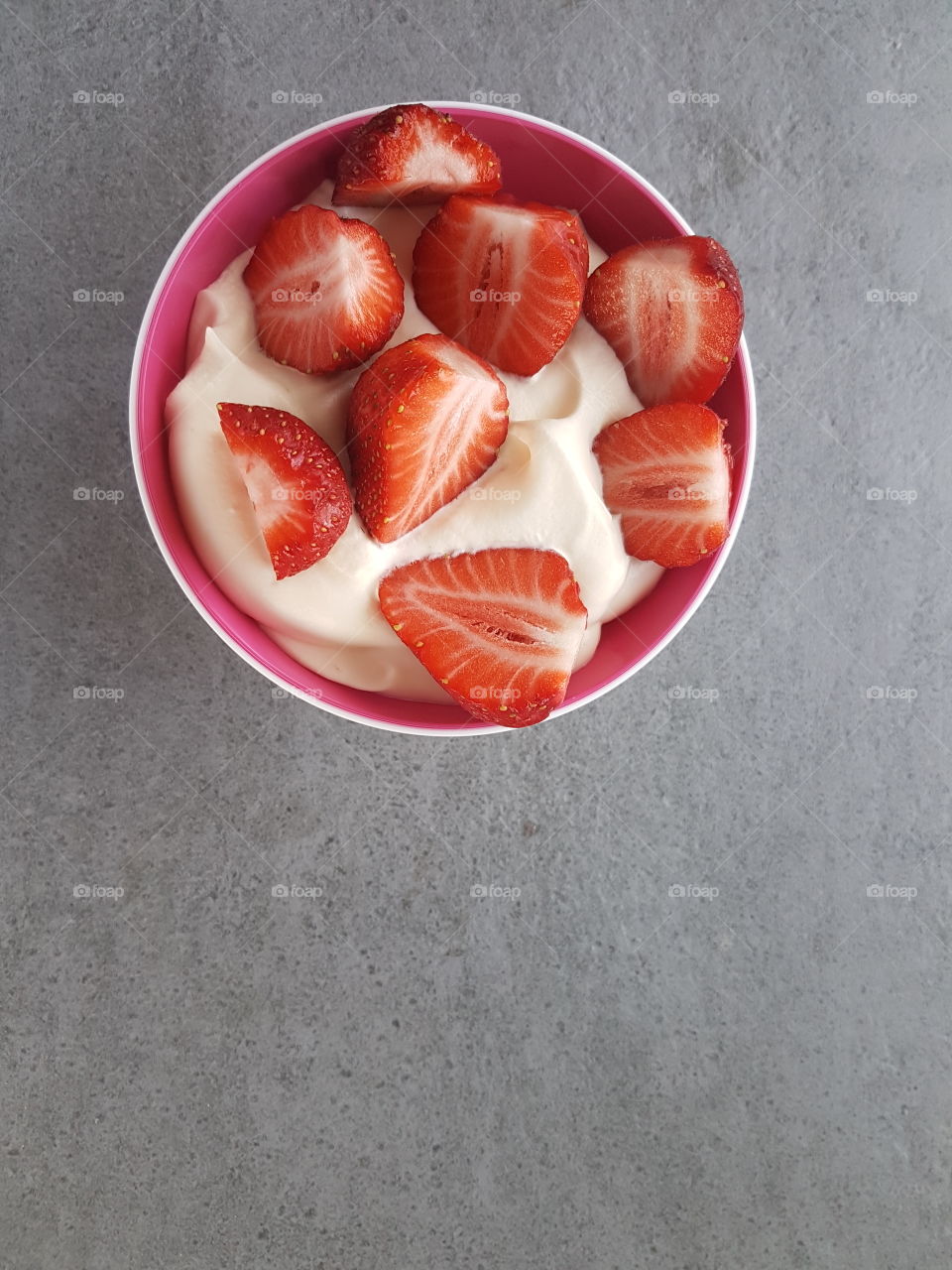 strawberries in bowl