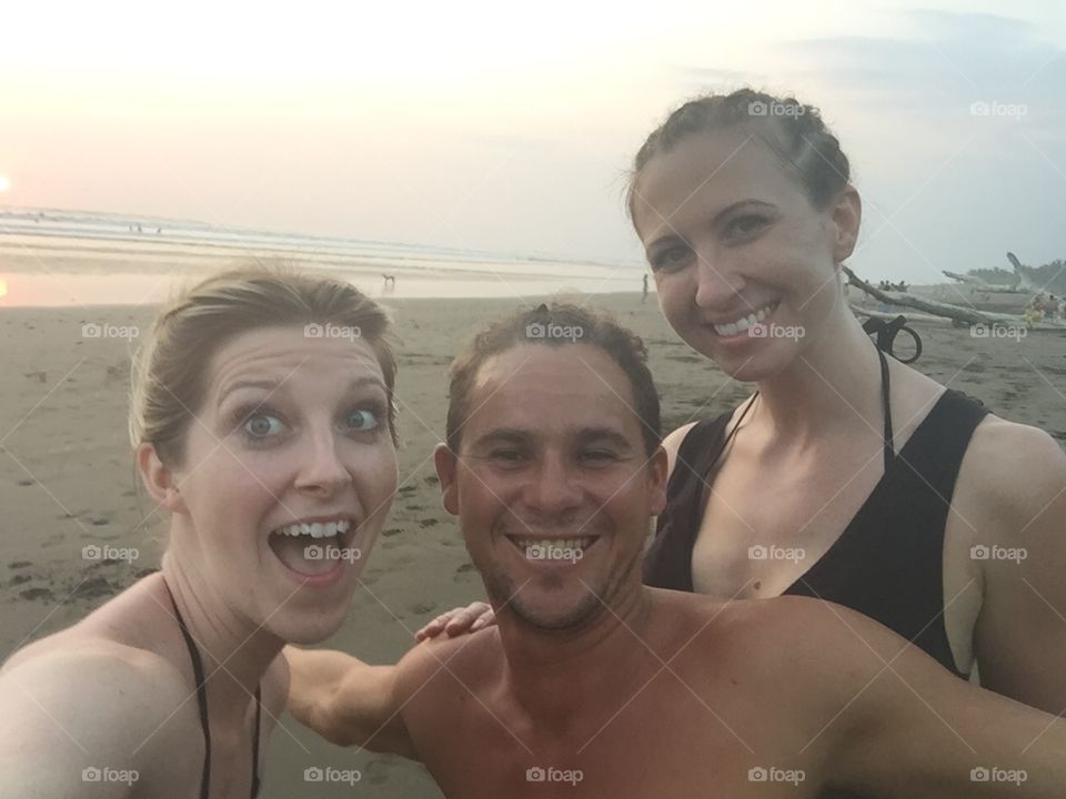 Costa Rica - best friends and surf instructor 