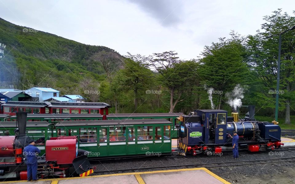 The train and the mountain