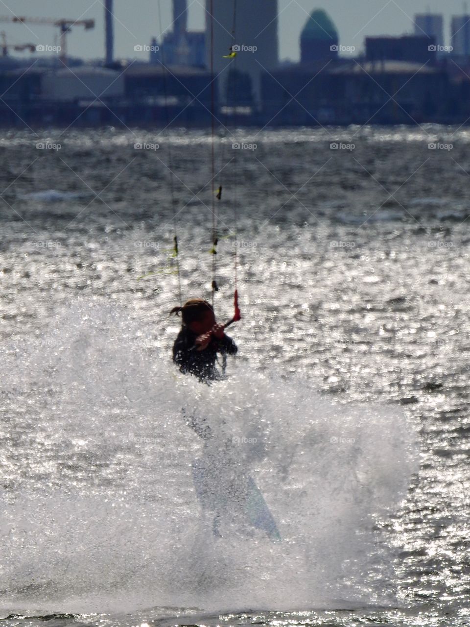 Kitesurfer