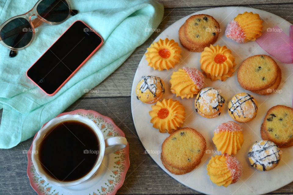 Coffee break with cookies 