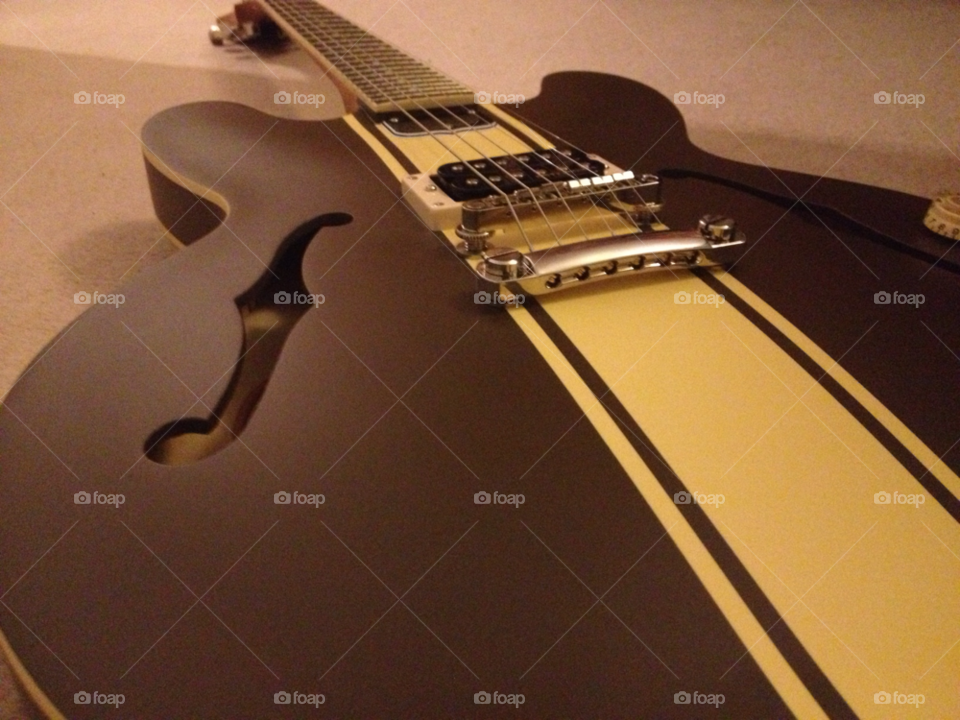 norwich norfolk tom guitar strings by Atticus