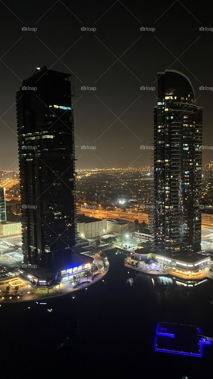 skycraper grabed my heart 